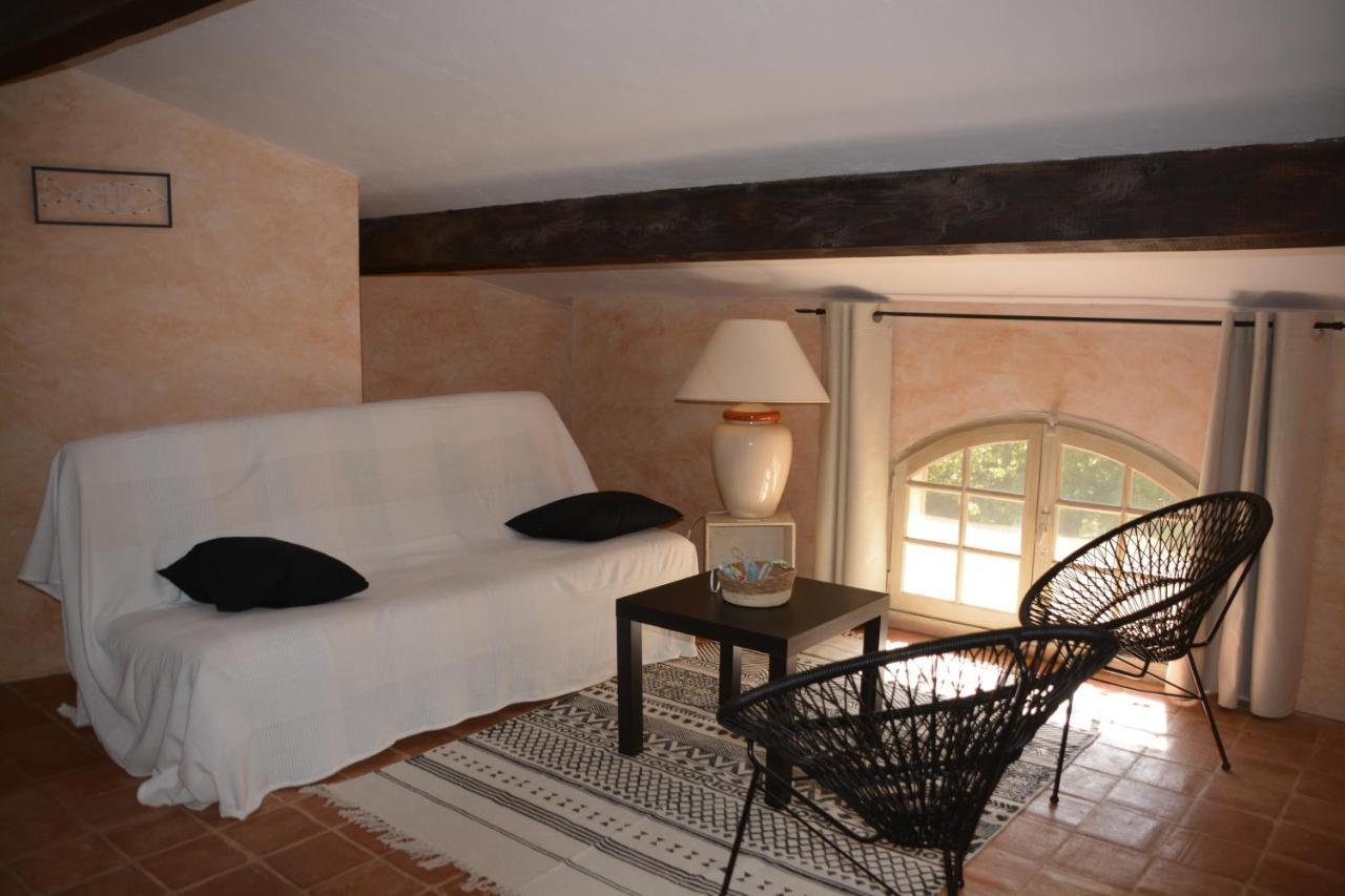 Bed and Breakfast La Petite Sardine Lirac Exterior foto