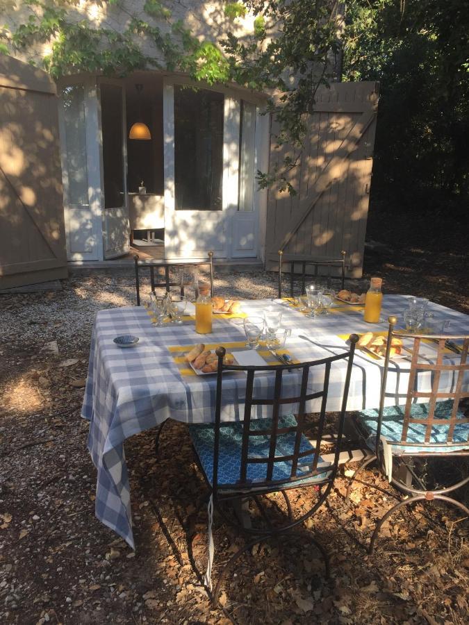 Bed and Breakfast La Petite Sardine Lirac Exterior foto